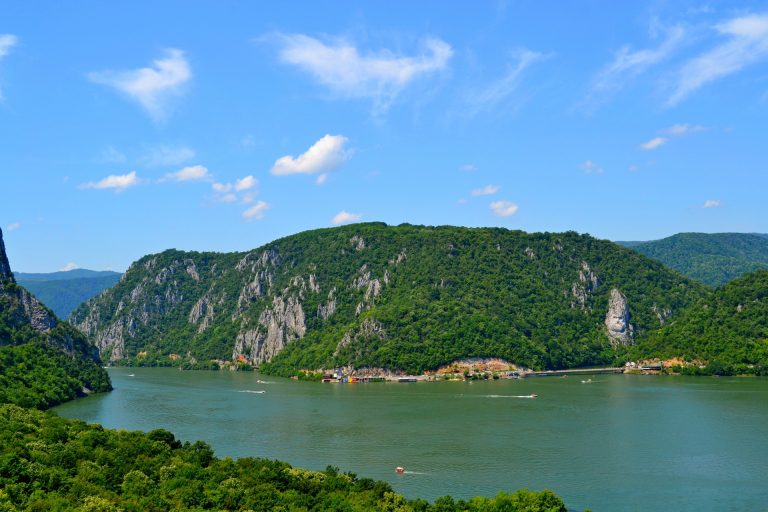 ON THE DANUBE THROUGH HISTORY – DJERDAP RIVIERA