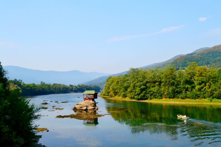 DRINA RIVER CRUISE